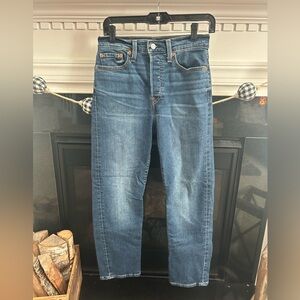 Levi’s Wedgie Straight Jeans